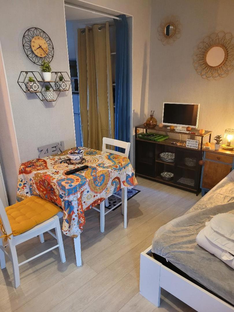 Studio Bourbon Appartement La Roche-Posay Buitenkant foto
